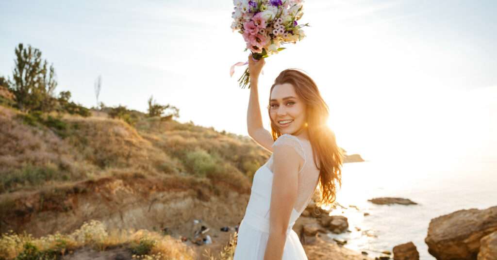 Untitled-design-2022-06-14T132109.370-1 | WEDISTRY BLOG why do wedding dresses take so long