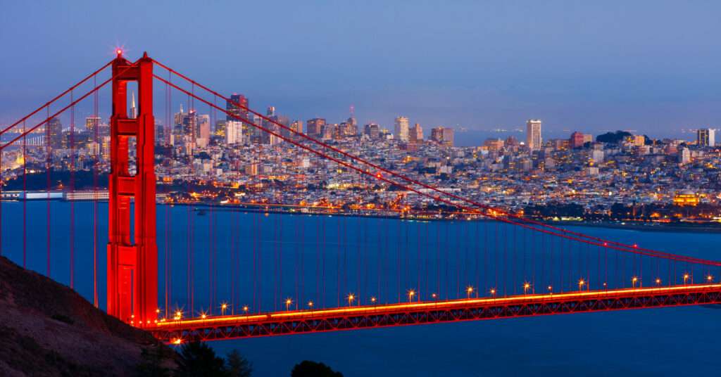 Untitled-design-2022-08-25T230053.320 | WEDISTRY BLOG fun date night