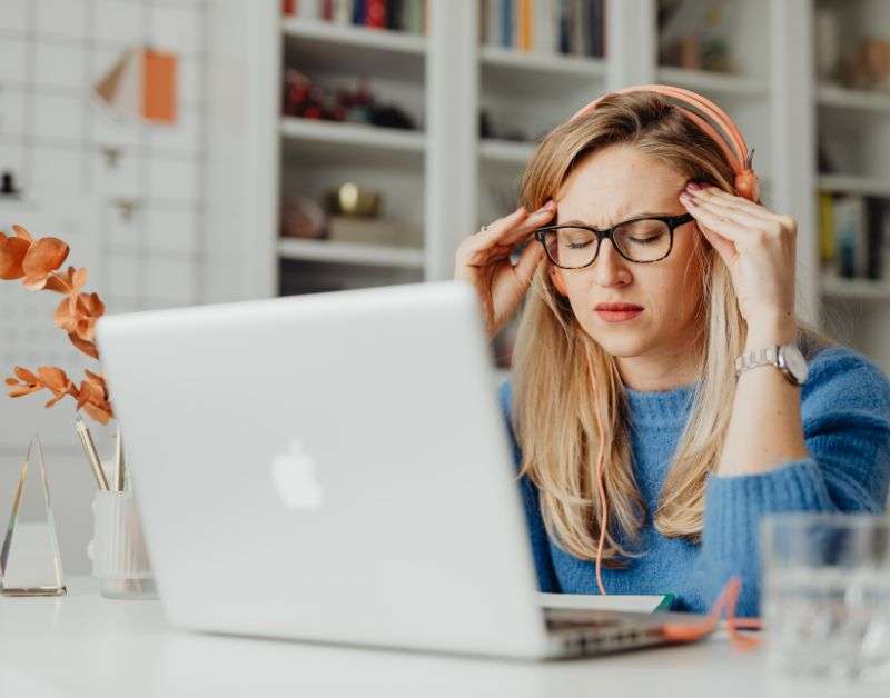 How to Handle Wedding Stress in 5 Simple Steps How to Handle Wedding Stress in 5 Simple Steps