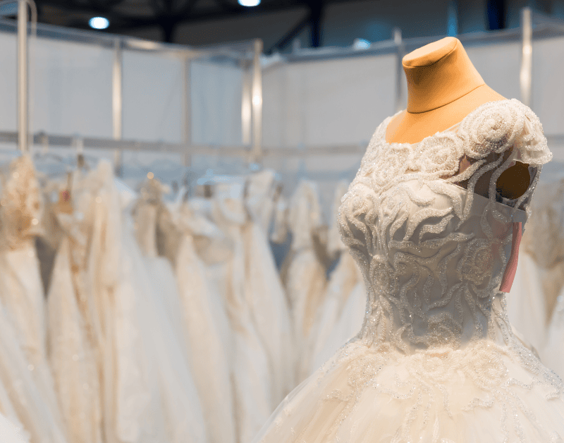 Untitled-design-43 | WEDISTRY BLOG anxiety after buying wedding dress