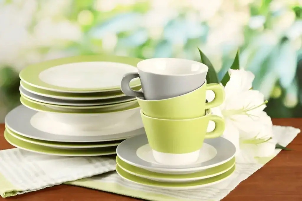 A List Of Things To Put On A Bridal Registry: New Life Together Dinnerware and Serveware